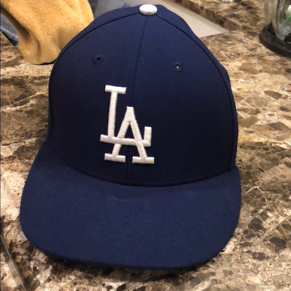 LA dodgers blue hat